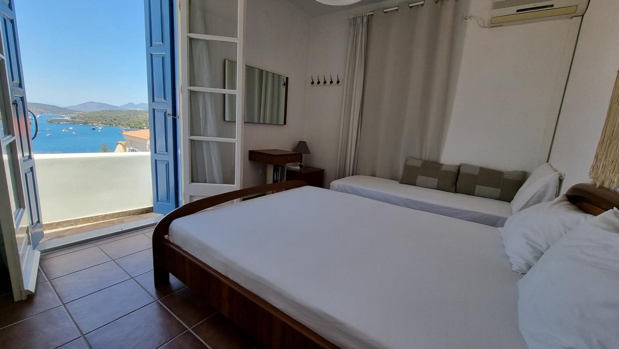 Panoramic View Apartment Poros Town エクステリア 写真